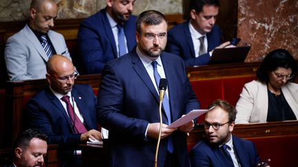 Le député RN Grégoire de Fournas, lors d'une séance de questions au gouvernement, le 26 juillet 2022. (THOMAS PADILLA / MAXPPP)