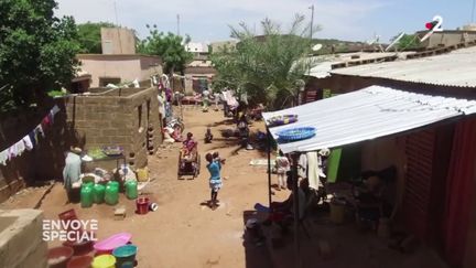 Une donatrice qui change le destin des enfants du Mali (ENVOYÉ SPÉCIAL  / FRANCE 2)