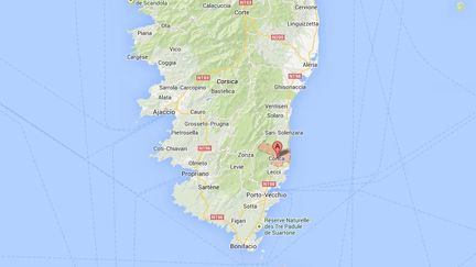 Trois personnes sont mortes et onze autres ont &eacute;t&eacute; bless&eacute;es dans un accident de la route, le 8 ao&ucirc;t 2013, &agrave; Conca (Corse-du-Sud). (GOOGLE MAPS / FRANCETV INFO)