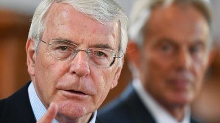 John Major et au second plan Tony Blair. Les deux anciens Premier ministres sont favorable au maintien du Royaume-Uni au sein de l'Union européenne. (The Guardian /Jeff J Mitchell)