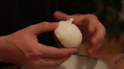 Alimentation : comment reconnaître une bonne mozzarella et comprendre les labels ?