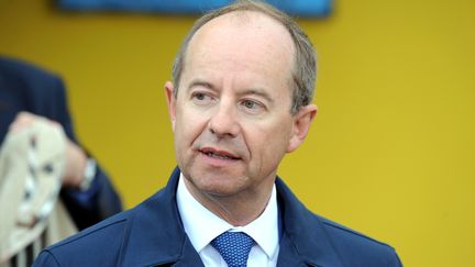 Le d&eacute;put&eacute; PS Jean-Jacques Urvoas, &agrave; l'&icirc;le de Sein (Finist&egrave;re), le 25 ao&ucirc;t 2014. (FRED TANNEAU / AFP)