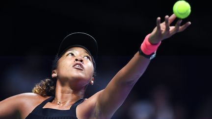 Naomi Osaka, joueuse de tennis japonaise à Singapour, lors du tournoi WTA, le 26 octobre 2018. (ROSLAN RAHMAN / AFP)