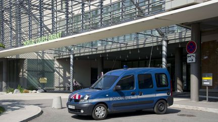 Apr&egrave;s la tuerie de Chevaline (Haute-Savoie), Zainab Al-Hilli, 7 ans, avait &eacute;t&eacute; hospitalis&eacute;e &agrave; Grenoble, ici le 7 septembre 2012. (JONATHAN BUCKMASTER / EXPRESS SYNDICATION / MAXPPP)