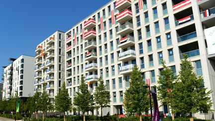 Le village des athl&egrave;tes de Londres (Royaume-Uni) doit &ecirc;tre transform&eacute; en 2 800 appartements. (CHAMUSSY / NIVIERE / SIPA)