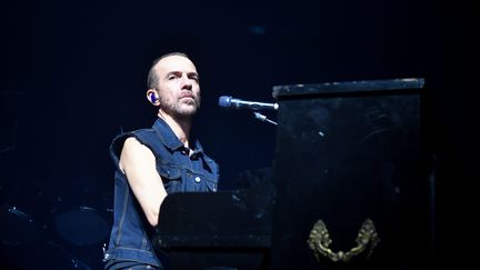 Calogero en concert à Strasbourg, le 8 février 2024. (FRANCK KOBI / MAXPPP)