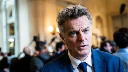 Le député communiste Fabien Roussel, le 20 mars 2023 à Paris. (XOSE BOUZAS / HANS LUCAS / AFP)