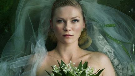 Kirsten Dunst dans le film Melancholia de Lars Von Trier. Prix du meilleur film européen
 (Zentropa / The Kobal Collection / AFP)