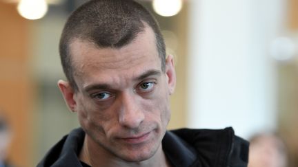 Piotr Pavlenski au tribunal correctionnel de Paris le 3 mars 2020 (ALAIN JOCARD / AFP)