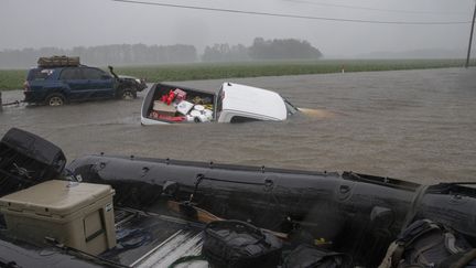 Tempête Florence : la montée des eaux menace la Caroline du Nord