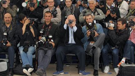 Découvrez le réalisateur de &quot;Journal de France&quot; qui s&#039;est dissimulé dans cette photo...
 (AFP)