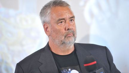 Le réalisateur français Luc Besson participe à une avant-première, le 20 août 2017, à Pékin (Chine). (NIU DAQING / IMAGINECHINA / AFP)