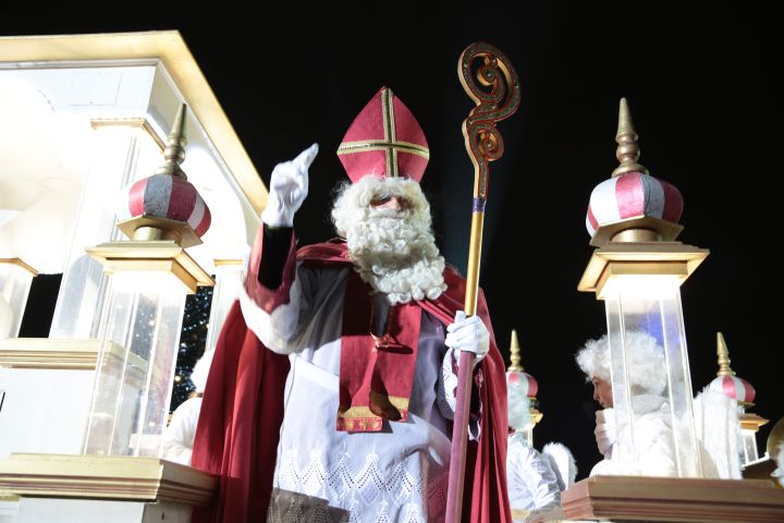 Saint-Nicolas lors d'un défilé à Nancy (Office du tourisme de Nancy)