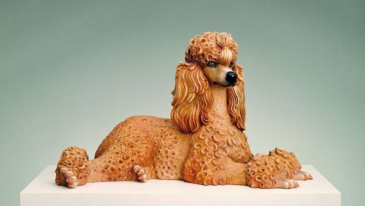 jeff Koons: Caniche. 1991. Bois polychrome. 58,4 cm X 100,3 x 52,1 cm.
 (Musée Collection Berardo / Fondation d&#039;art moderne et contemporain.)