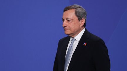 Le Premier ministre italien, Mario Draghi, lors d'un sommet de l'Otan, en Espagne, le 29 juin 2022. (JAKUB PORZYCKI / NURPHOTO / AFP)