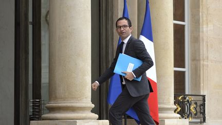 Benoit Hamon sur les grèves SNCF