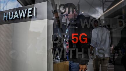 Le Royaume-Uni écarte Huawei de son réseau 5G