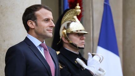 Emmanuel Macron, à l'Elysée, à Paris, le 4 décembre 2017. (LUDOVIC MARIN / AFP)