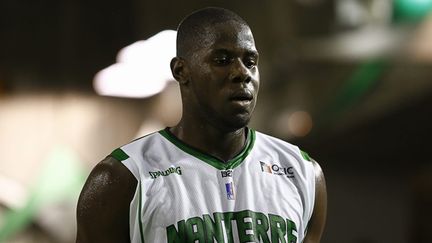 Le joueur de Nanterre Mamadou Jaiteh convoqué pour la première fois dans le groupe France (ANTHONY MASSARDI / MAXPPP)