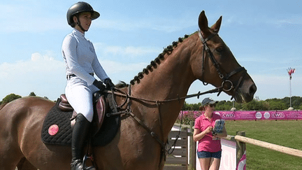 Le rock murmuré à l'oreille des chevaux à Courlans
 (France 3 / Culturebox)