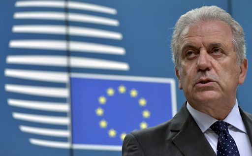 Le commissaire de l'UE chargé de la Migration, des Affaires intérieures et de la Citoyenneté, Dimitris Avramopoulos, à Bruxelles le 9 novembre 2015 (REUTERS - Eric Vidal)