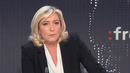 Marine Le Pen, le 15 novembre 2021. (FRANCEINFO / RADIO FRANCE)