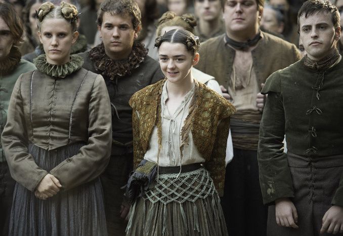 Arya Stark (Maisie Williams) dans un épisode de la saison 6 de "Game of Thrones). (HBO)