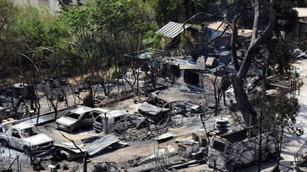 Entre "20 et 25 maisons" ont été brûlées à Vitrolles. (FRANCK PENNANT / AFP)