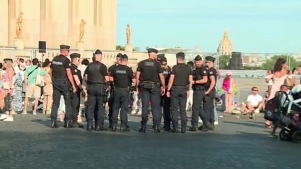 14-Juillet : un dispositif policier important pour encadrer les festivités (France 2)