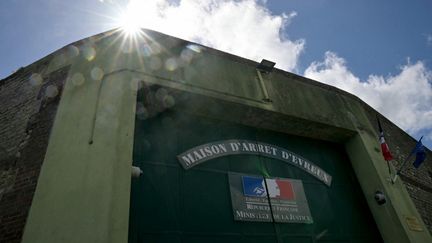 The door of the Evreux remand center (Eure), May 15, 2024. (LOU BENOIST / AFP)