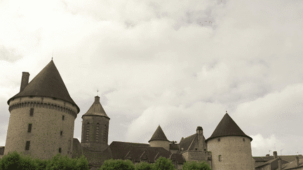 Creuse : la ville de Bourganeuf vend sa chapelle du XIIe siècle (France 3)