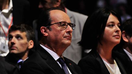 &nbsp; (François Hollande aux côtés de la ministre du Logement Sylvia Pinel ce jeudi à Montpellier © MaxPPP)