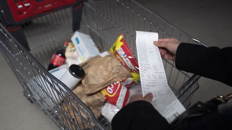 A customer's receipt in a supermarket in Paris on March 4, 2023. (SERGE TENANI / HANS LUCAS / AFP)