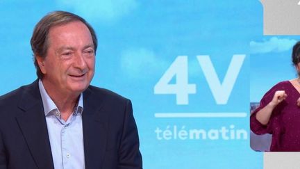 Michel-Édouard Leclerc, président du comité stratégique des centres E. Leclerc, était l’invité des "4 Vérités" de France 2, mardi 2 janvier. (France 2)