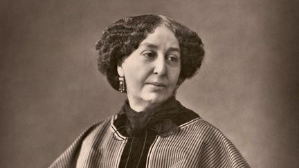 George Sand dans une photographie datée de 1864 (PHOTO 12 / ANN RONAN PICTURE LIBRARY / AFP)