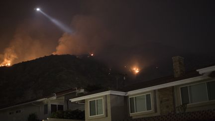 VIDEO. En Californie, les incendies font rage