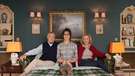 Hélène Vincent, Philippe Laudenbach, Valérie Lemercier dans le film "Marie-Francine"
 (Jean-Marie Leroy / Rectangle Productions - Gaumont)