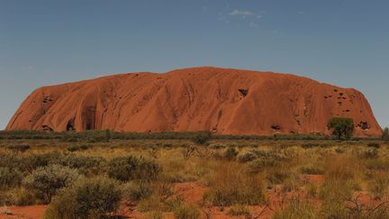 6media  ABORIGENES-ULURU