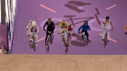 Paris 2024 : le BMX, une discipline spectaculaire qui réussit aux Français (France 2)