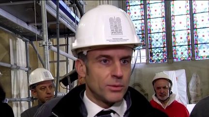 Notre-Dame de Paris : Emmanuel Macron s’est rendu sur le chantier à un an de la réouverture (Franceinfo)