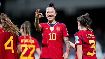 Jenni Hermoso célèbre son but face à l'Italie, lors de la Ligue des nations, le 27 octobre. (AFP)