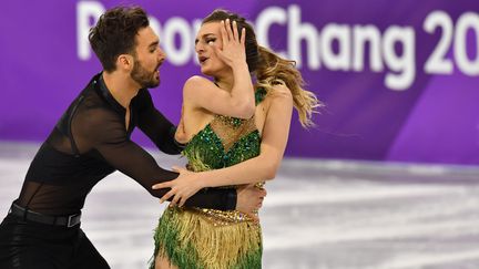 Gabriella Papadakis et Guillaume Cizeron en quête d'or  (PETER KNEFFEL / DPA)