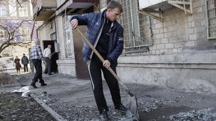 &nbsp; (La trêve dans l'est de l'Ukraine semble respectée dimanche au lendemain de violents combats © maxPPP)