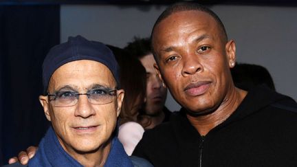 Jimmy Iovine et Dr Dre fondateurs en 2006 de Beats Electronics (ici en février 2013).
 (Todd Williamson / AP/Sipa)