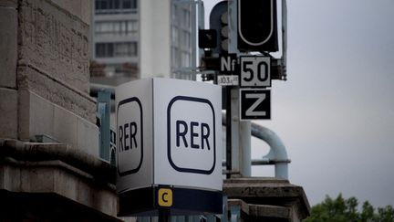 Le trafic du RER C interrompu sur plusieurs portions jusqu'à la fin du service en Île-de-France, en raison d'une panne