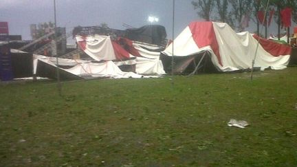 Effondrement du chapiteau "Château" durant un concert du festival rock de Pukkelpop (18/08/2011) (AFP / Tijs Vanderstappen / Belga Mag)