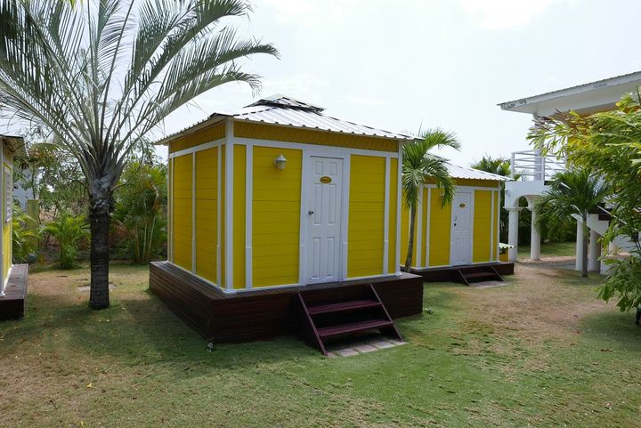 Un bungalow dans le jadin de la "Casa Amarilla" à Punta Chame (EMMANUEL LANGLOIS)