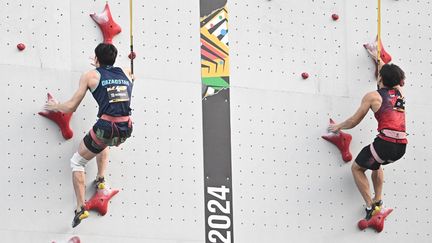 June 22, 2024, Qualifications in Hungary to compete in the Paris 2024 Olympic Games. The winner of the Budapest event is the Chinese Wu Peng (right) who beat the Kazakh Amir Maimuratov in the grand final. (Illustration) (ATTILA KISBENEDEK / AFP)