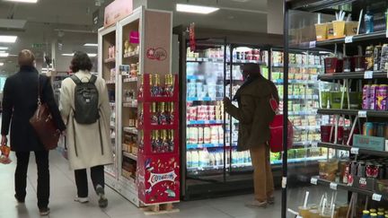 Consommation : les étiquettes indiquant les dates limites vont être modifiées (FRANCE 2)