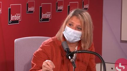 Pr Karine Lacombe, cheffe de service des maladies infectieuses de l'Hôpital Saint-Antoine (AP-HP), le 19 mars sur France Inter. (FRANCEINTER / RADIOFRANCE)